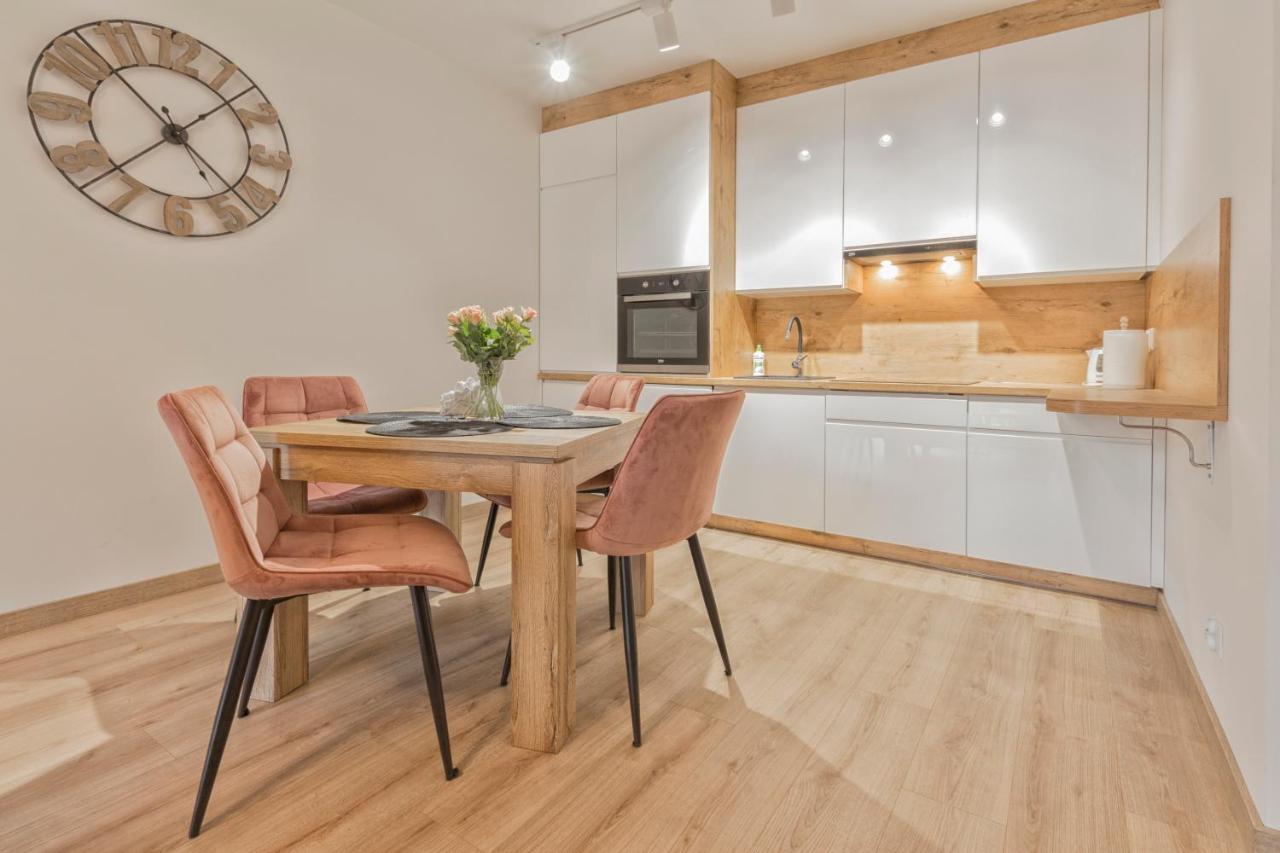 Apartament Przy Jeziorze Nr 2 أولشتين المظهر الخارجي الصورة